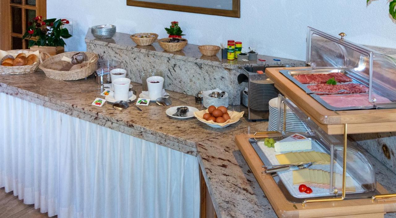 Hotel Portjengrat Saas-Almagell Kültér fotó