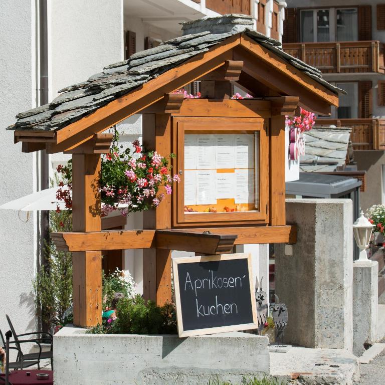 Hotel Portjengrat Saas-Almagell Kültér fotó